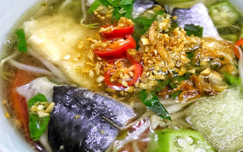 Canh chua cá dứa hấp dẫn