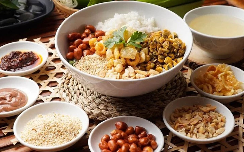 Món cơm làm nức lòng bao thực khách khi ghé thăm xứ Huế mộng mơ