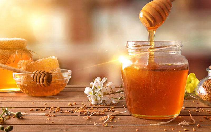 Mật ong nguyên chất, không pha tạp chất an toàn cho sức khỏe